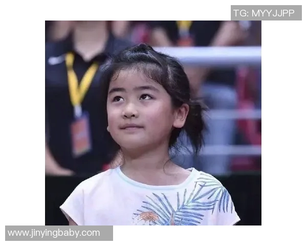 姚沁蕾身高1米9却不打篮球姚明减肥成功安检小姐姐笑场瞬间引发热议